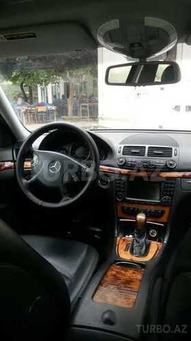 Mercedes E 350 2005, 270,000 km - 3.5 l - Bakı