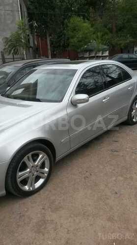 Mercedes E 350 2005, 270,000 km - 3.5 l - Bakı