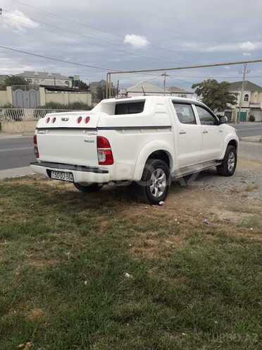 Toyota Hilux 2013, 127,001 km - 2.5 l - Bakı