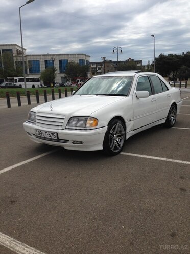 Mercedes C 230 1999, 162,000 km - 2.3 l - Bakı