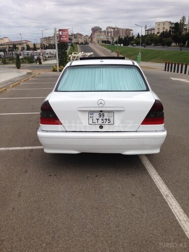 Mercedes C 230 1999, 162,000 km - 2.3 l - Bakı