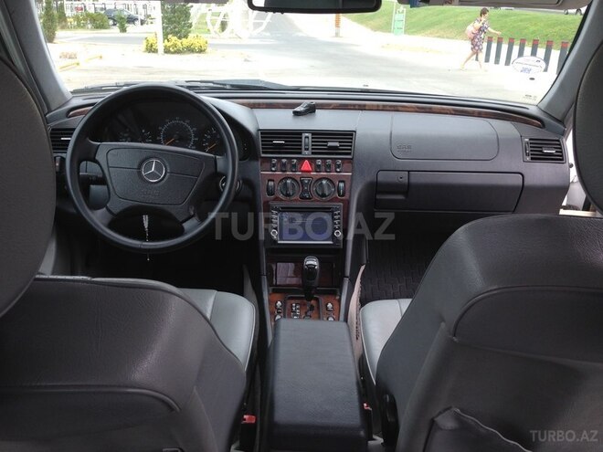 Mercedes C 230 1999, 162,000 km - 2.3 l - Bakı