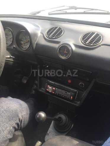 LADA (VAZ) 21011 1979, 400,000 km - 1.6 l - Yevlax