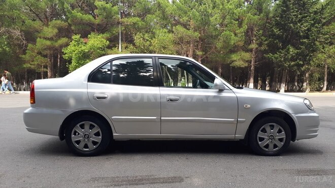 Hyundai Accent 2005, 192,000 km - 1.6 l - Sumqayıt