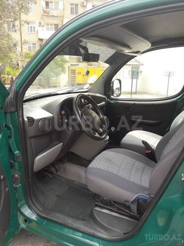 Fiat Doblo 2006, 290,000 km - 1.9 l - Bakı