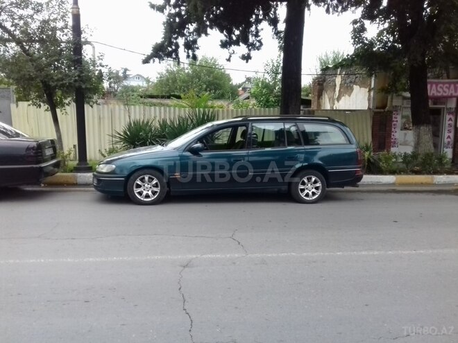Opel Omega 1995, 400,000 km - 2.5 l - Zaqatala