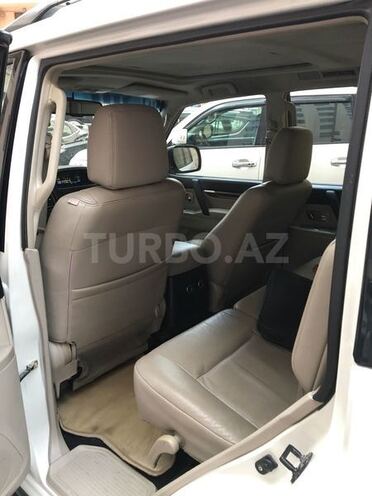 Mitsubishi Pajero 2008, 152,000 km - 3.0 l - Bakı