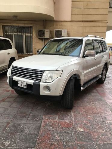 Mitsubishi Pajero 2008, 152,000 km - 3.0 l - Bakı