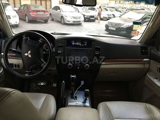 Mitsubishi Pajero 2008, 152,000 km - 3.0 l - Bakı