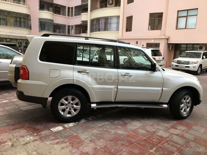 Mitsubishi Pajero 2008, 152,000 km - 3.0 l - Bakı