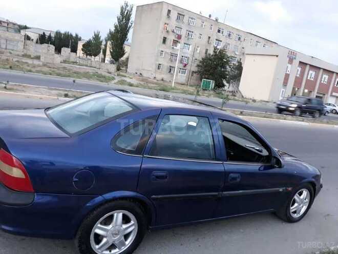 Opel Vectra 1996, 412,000 km - 1.8 л - Sumqayıt
