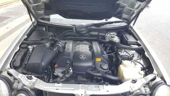 Mercedes E 240 2000, 210,000 km - 2.6 л - Bakı
