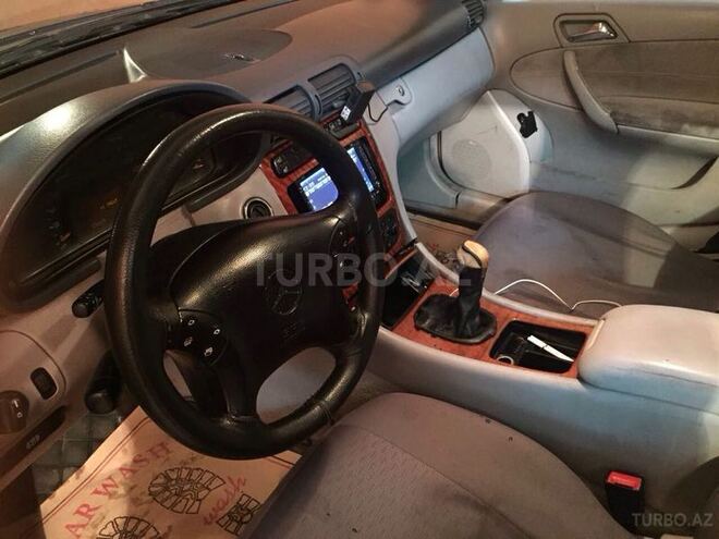Mercedes C 220 2000, 350,000 km - 2.2 l - Bakı