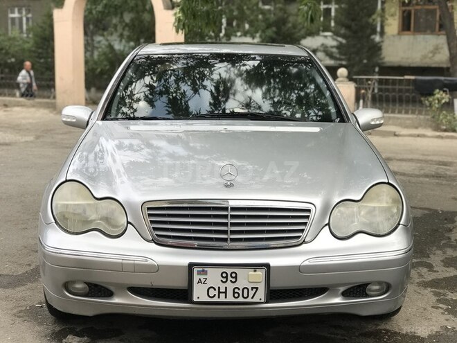Mercedes C 200 2001, 131,700 km - 2.0 l - Sumqayıt