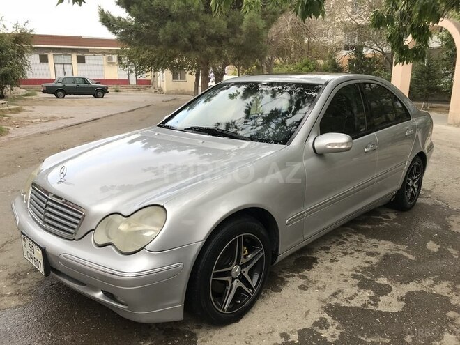 Mercedes C 200 2001, 131,700 km - 2.0 l - Sumqayıt