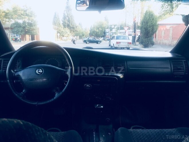 Opel Vectra 1997, 160,000 km - 1.8 л - Gəncə
