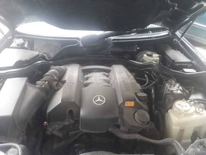 Mercedes E 240 1999, 208,632 km - 2.4 l - Ağcabədi