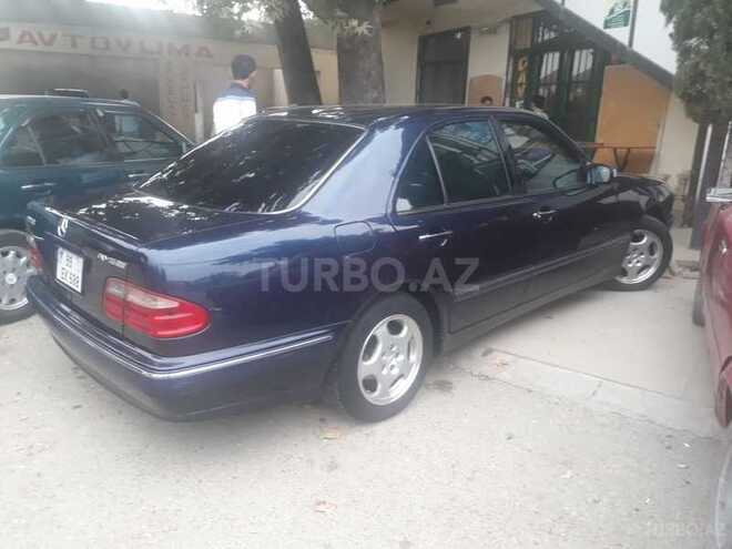 Mercedes E 240 1999, 208,632 km - 2.4 l - Ağcabədi