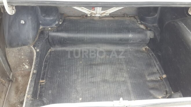 LADA (VAZ) 2107 2003, 108,000 km - 1.6 l - Salyan