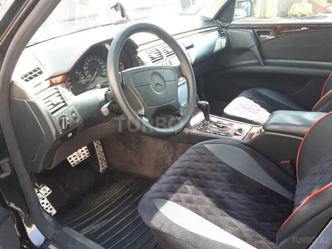 Mercedes E 240 1999, 252,000 km - 8.0 л - Bakı