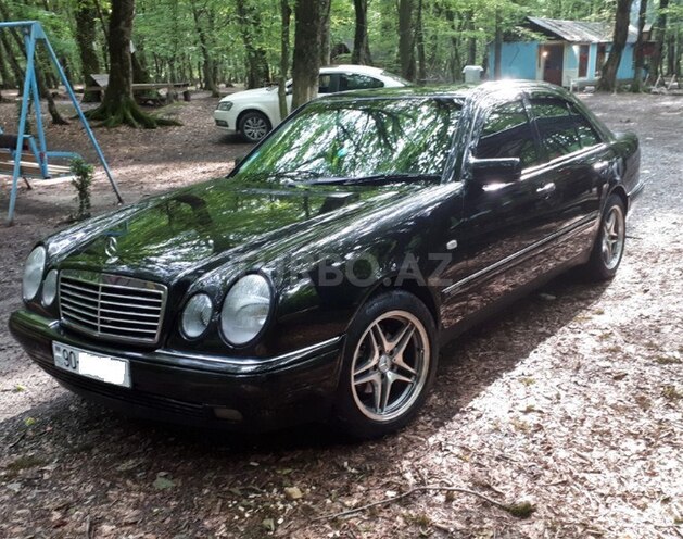 Mercedes E 240 1999, 252,000 km - 8.0 л - Bakı