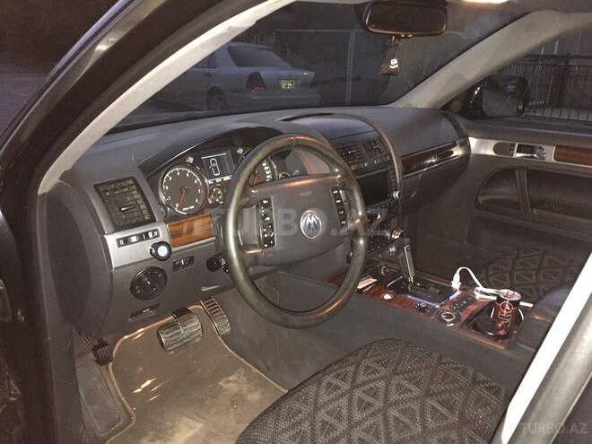 Volkswagen Touareg 2006, 160,000 km - 4.2 l - Gəncə