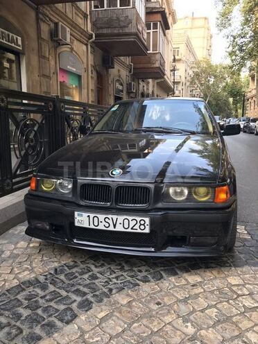 BMW 320 1995, 242,000 km - 2.5 l - Bakı