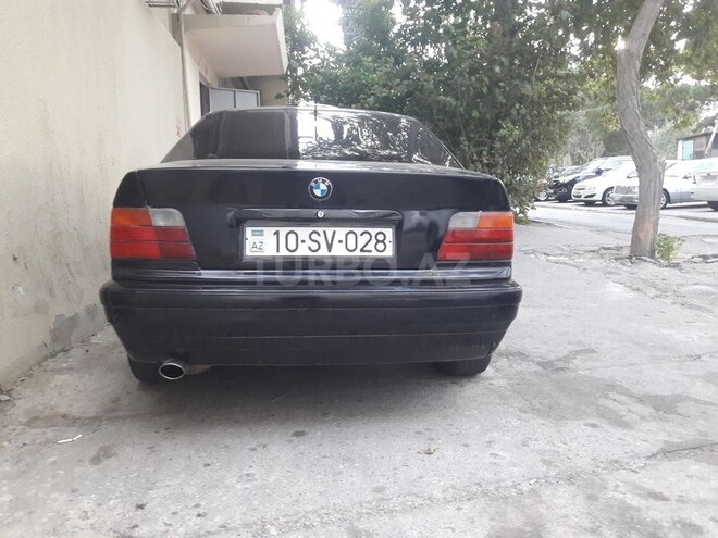 BMW 320 1995, 242,000 km - 2.5 l - Bakı