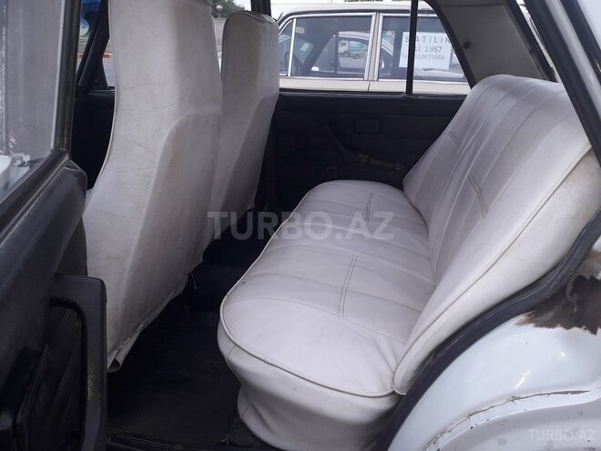 LADA (VAZ) 2107 2003, 80,000 km - 1.6 l - Salyan