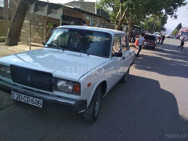 LADA (VAZ) 2107 2005, 250,000 km - 1.6 л - Tovuz