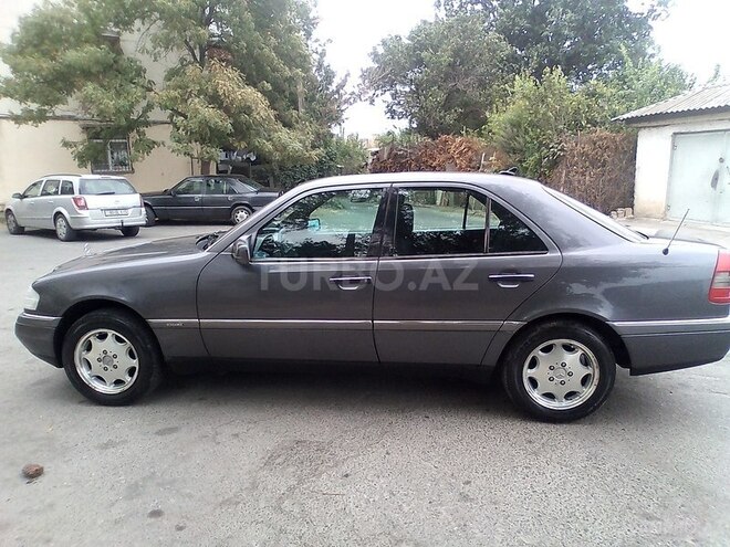 Mercedes C 200 1996, 269,800 km - 2.0 l - Bakı