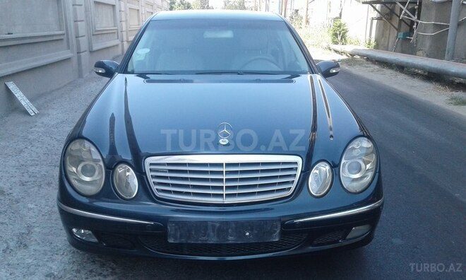 Mercedes E 220 2006, 228,000 km - 2.2 л - Bakı