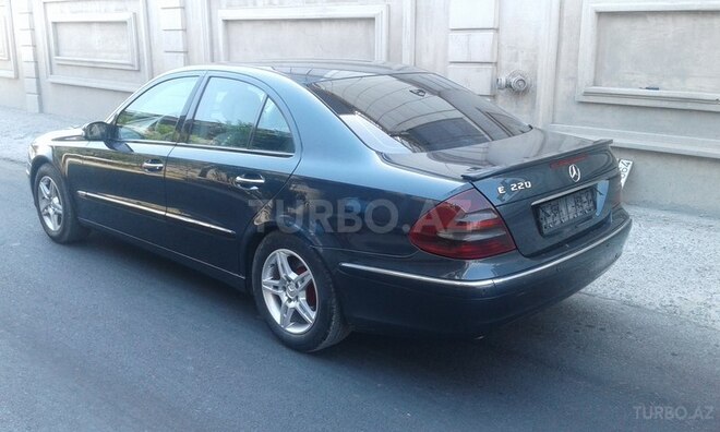 Mercedes E 220 2006, 228,000 km - 2.2 л - Bakı