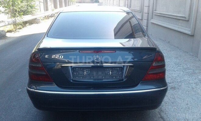 Mercedes E 220 2006, 228,000 km - 2.2 л - Bakı
