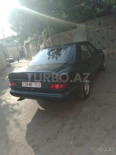 Mercedes E 200 1987, 1,111,111 km - 0.2 l - Bakı