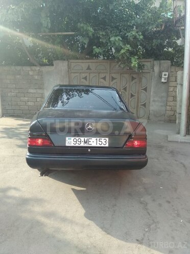 Mercedes E 200 1987, 1,111,111 km - 0.2 l - Bakı
