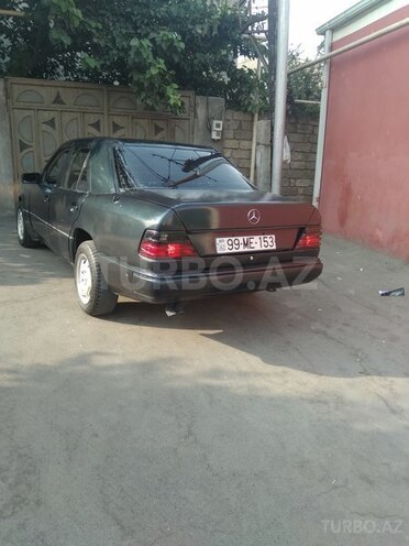 Mercedes E 200 1987, 1,111,111 km - 0.2 l - Bakı