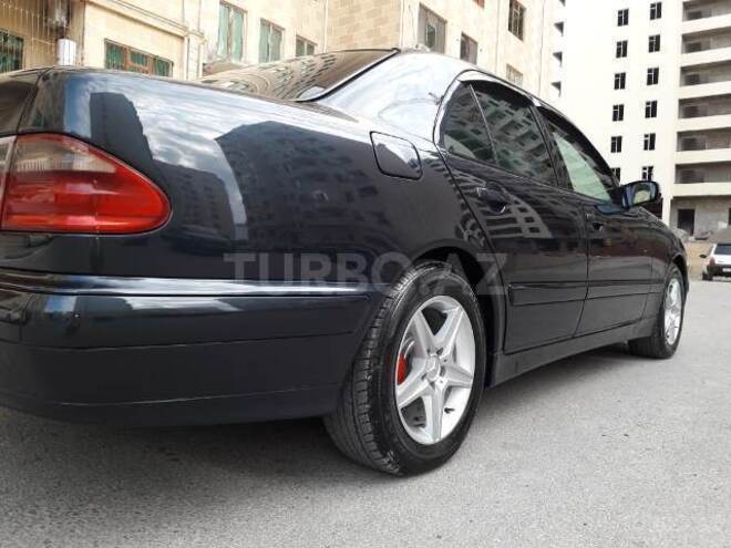 Mercedes E 240 2000, 183,000 km - 2.6 л - Bakı
