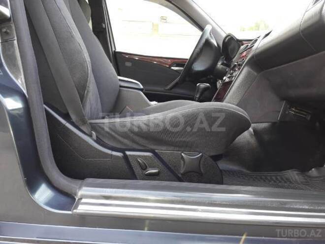 Mercedes E 240 2000, 183,000 km - 2.6 л - Bakı