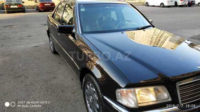 Mercedes C 230 1999, 192,000 km - 2.3 l - Bakı