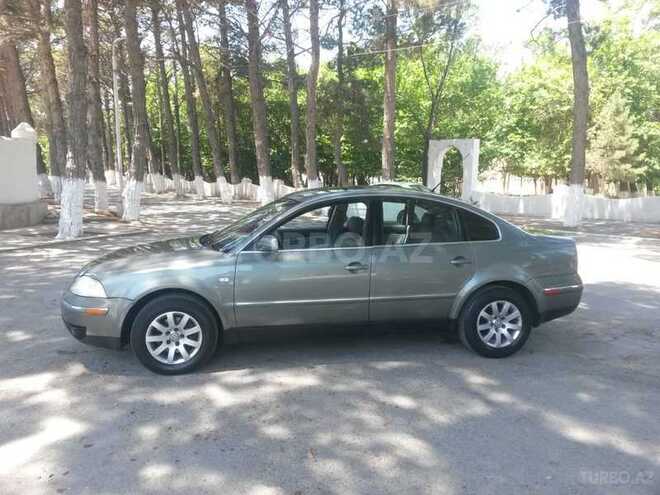 Volkswagen Passat 2001, 180,000 km - 1.8 л - Sumqayıt