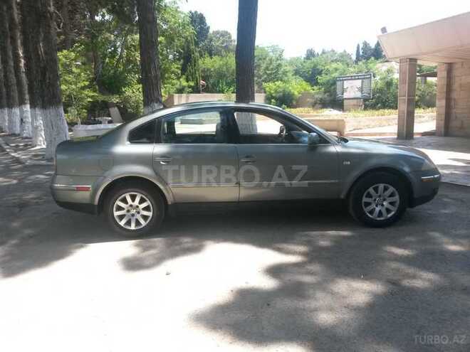 Volkswagen Passat 2001, 180,000 km - 1.8 л - Sumqayıt