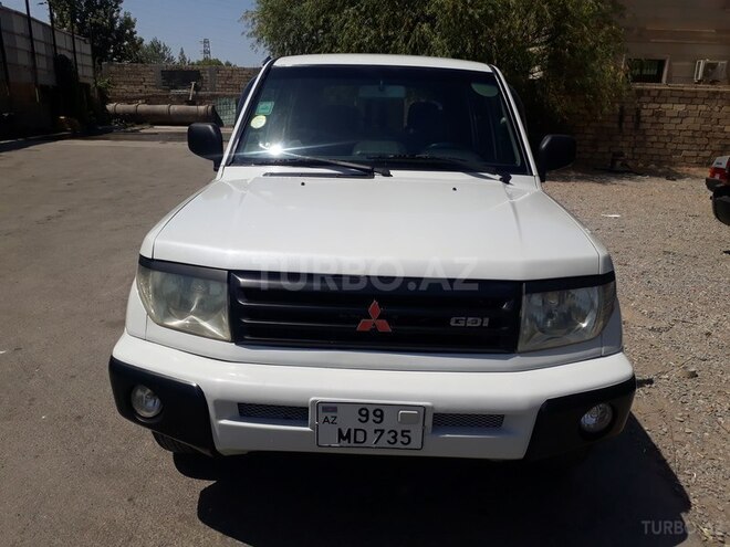 Mitsubishi Pajero io 1999, 232,000 km - 1.8 l - Bakı