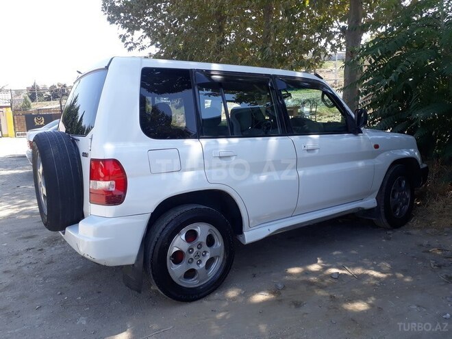 Mitsubishi Pajero io 1999, 232,000 km - 1.8 l - Bakı