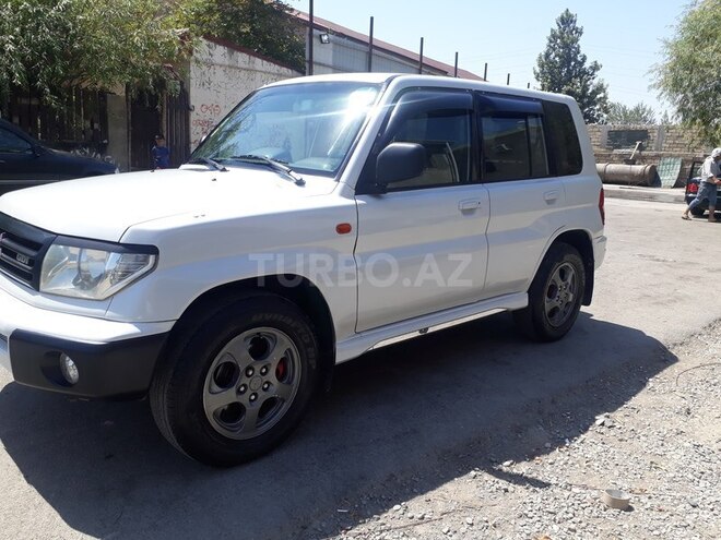 Mitsubishi Pajero io 1999, 232,000 km - 1.8 l - Bakı