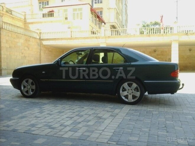 Mercedes E 200 1996, 247,000 km - 2.0 л - Bakı