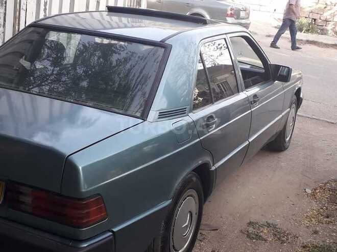 Mercedes 190 1993, 260,000 km - 0.2 l - Sumqayıt