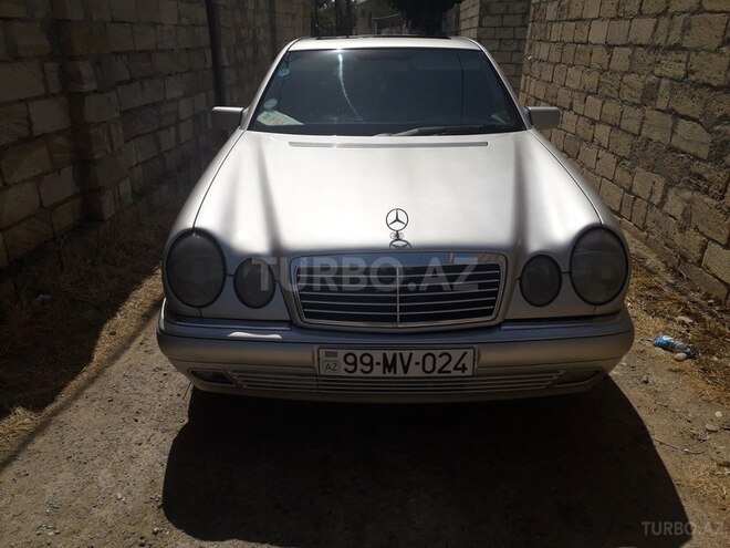 Mercedes C 280 1997, 235,000 km - 2.8 l - Sumqayıt
