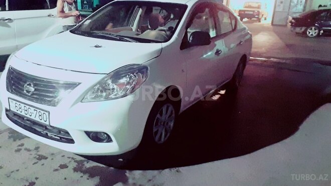 Nissan Sunny 2013, 35,000 km - 1.4 l - Bakı