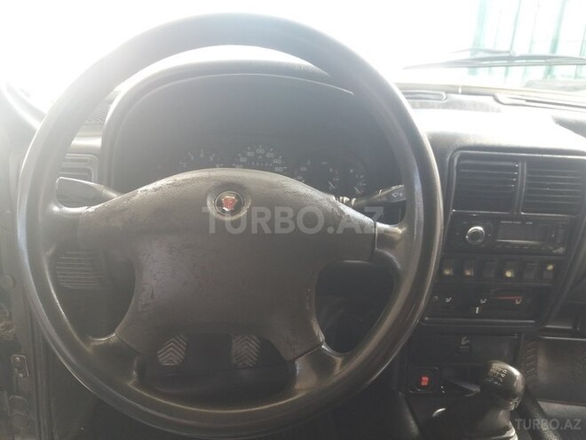 GAZ 31105 2004, 235,106 km - 2.3 l - Xaçmaz